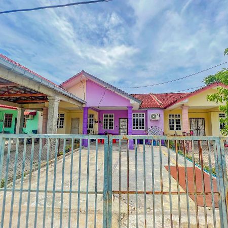 Nail Homestay Kuala Besut Exterior foto